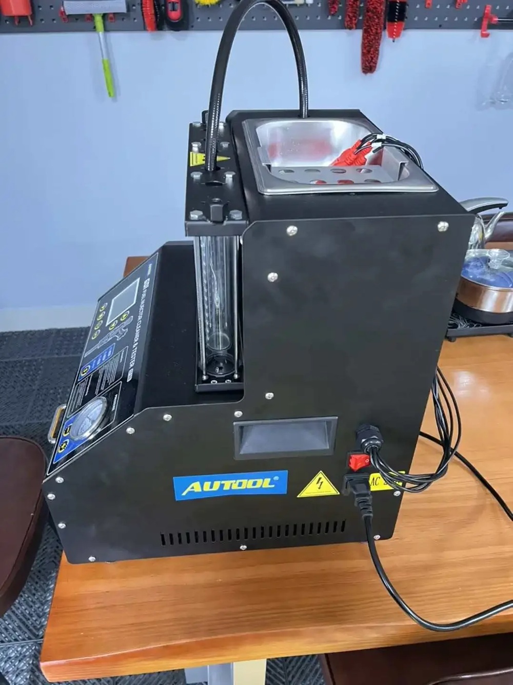 Pembersih dan Penguji Injektor - Fuel Injector Tester ulasan dan harga